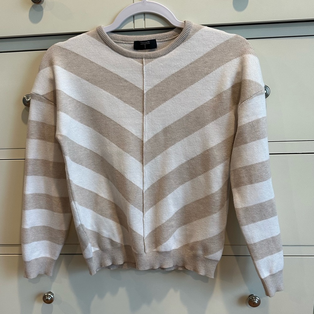 Tahari Patterned Sweater